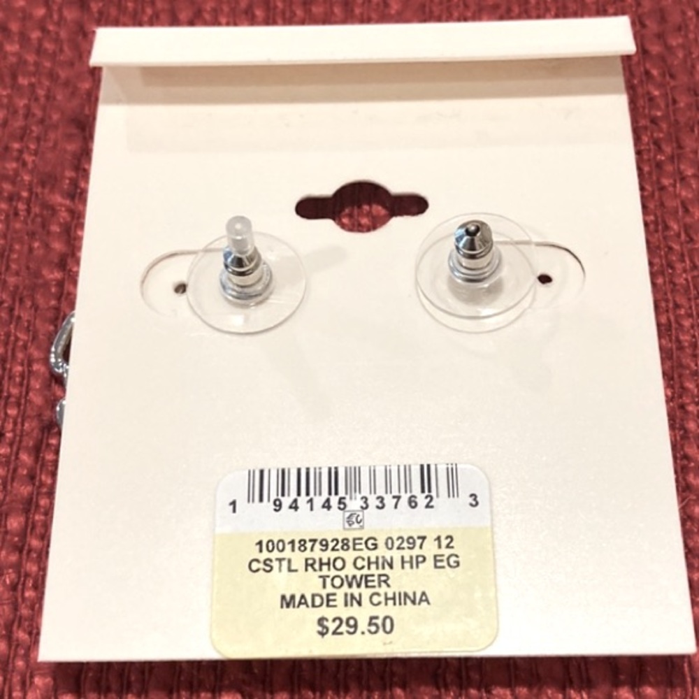 ON 34th Silver Chain Link Front-
Facing Hoop Earrings. 0.88 inch
diameter. NWT - Picture 5 of 5